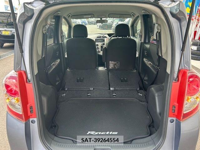 Toyota RACTIS 2010-06 366855-13