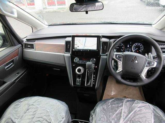 Mitsubishi DELICA D5 2022-12 5949-1