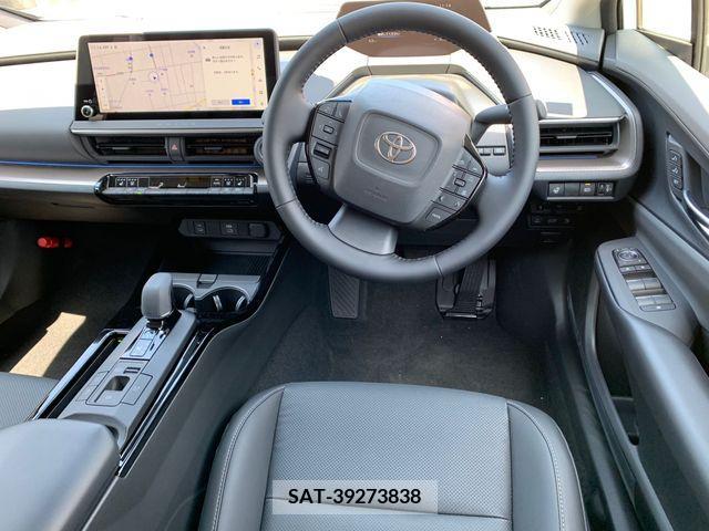Toyota PRIUS 2023-11 246653-17
