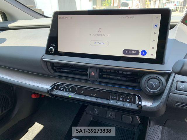 Toyota PRIUS 2023-11 246653-11