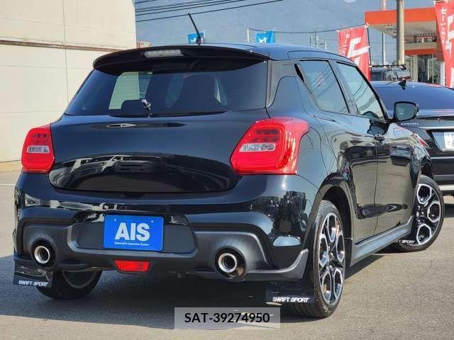 Suzuki SWIFT 2021-01 239570-3