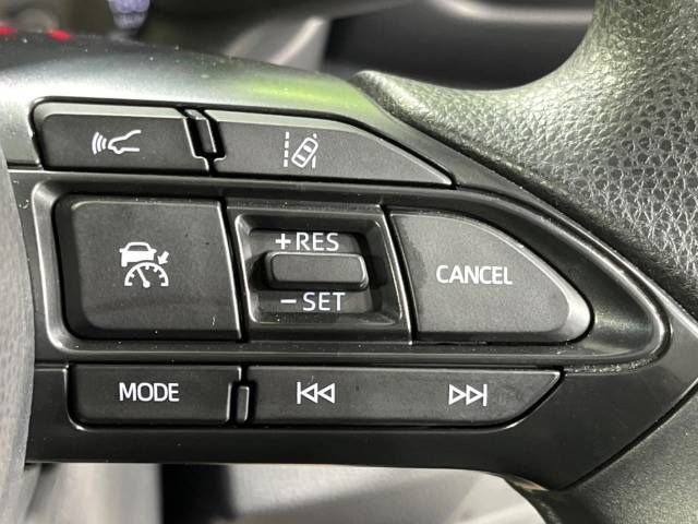 Toyota YARIS 2022-03 196225-6