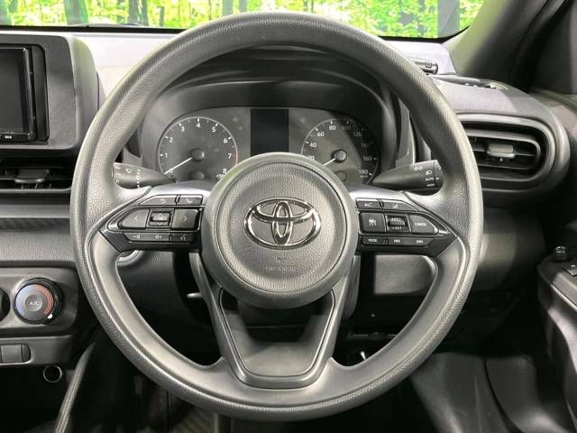 Toyota YARIS 2022-03 196225-11