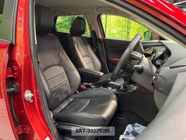 Mazda CX-3 2017-09 351220-8
