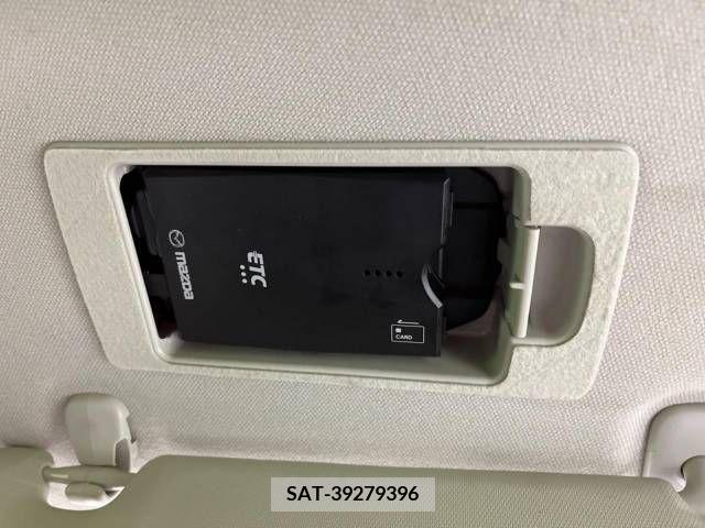 Mazda CX-3 2017-09 351220-4