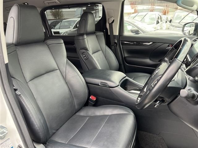 Toyota VELLFIRE 2018-10 194920-18