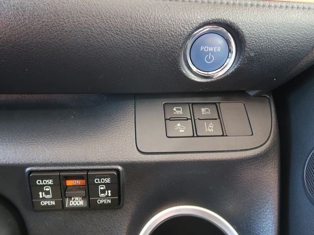 Toyota SIENTA 2018-12 188078-23