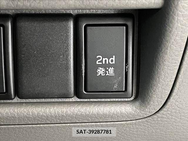 Suzuki EVERY 2018-05 301600-4