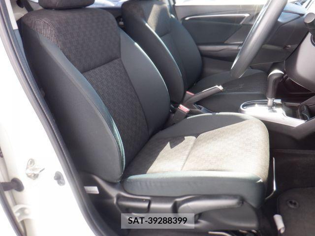Honda FIT 2016-03 325547-13
