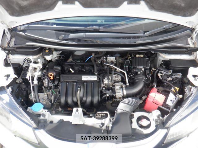 Honda FIT 2016-03 325547-19