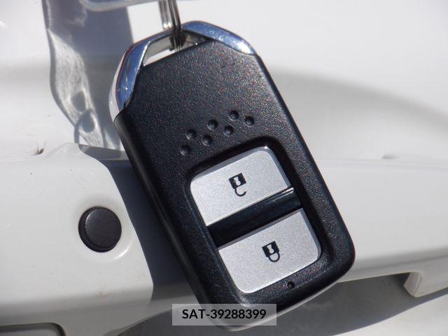 Honda FIT 2016-03 325547-15