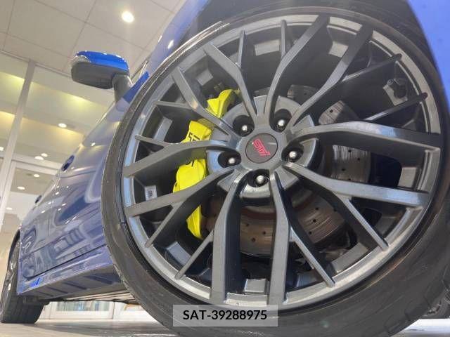 Subaru WRX STI 2017-09 236390-13