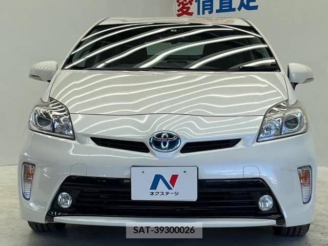 Toyota PRIUS 2015-04 322161-14