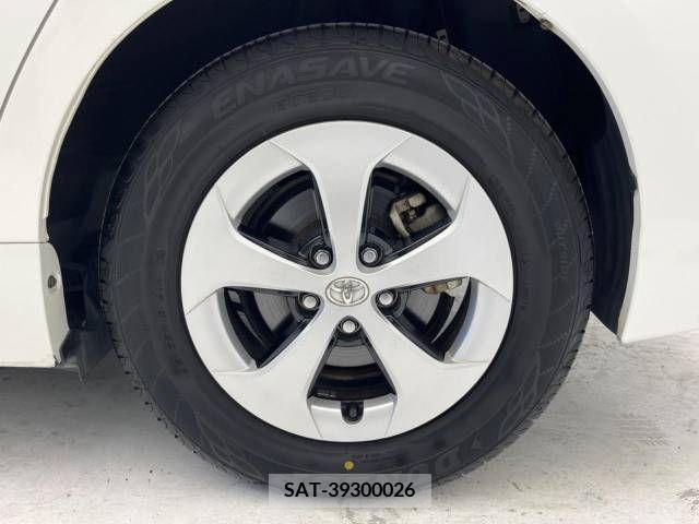 Toyota PRIUS 2015-04 322161-13