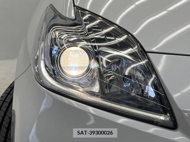 Toyota PRIUS 2015-04 322161-12