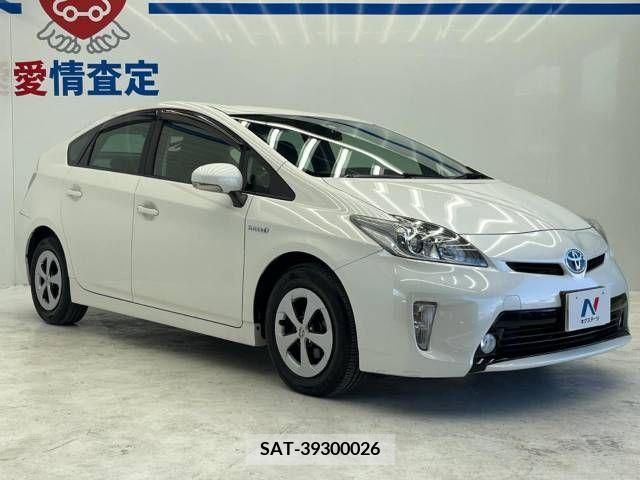 Toyota PRIUS 2015-04 322161-16