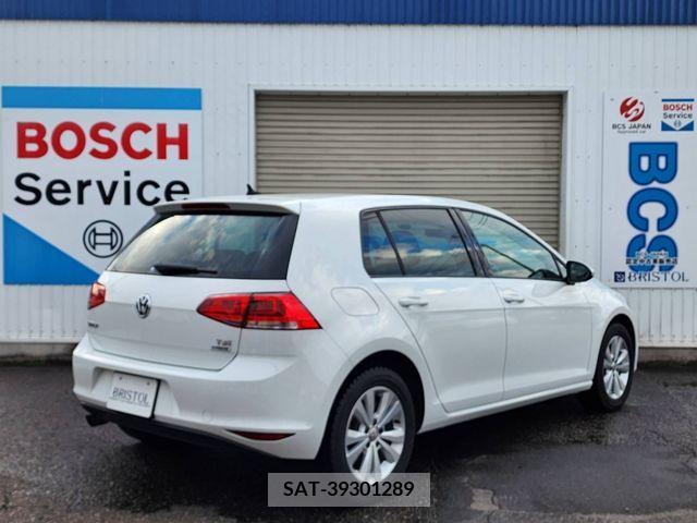 VolksWagen GOLF 2017-01 320235-6