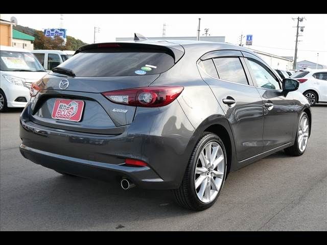 Mazda AXELA SPORT 2016-07 18754-16