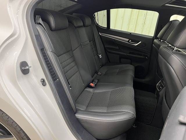 Lexus GS 2016-08 6632-13