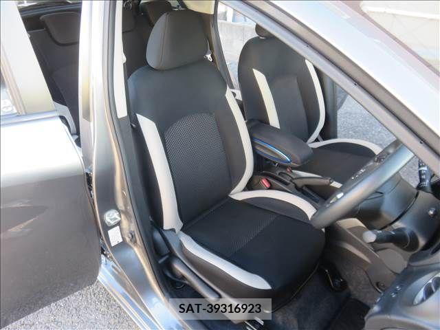 Nissan NOTE 2019-11 392978-16