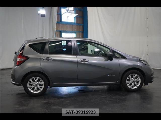 Nissan NOTE 2019-11 392978-15
