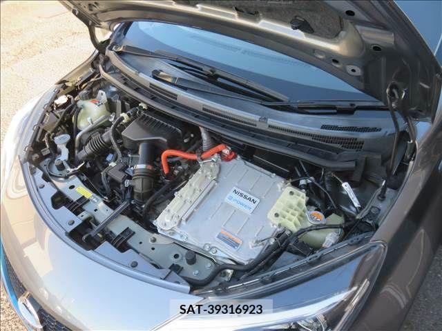 Nissan NOTE 2019-11 392978-19