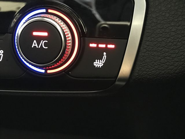 Audi Q2 2018-12 191470-25