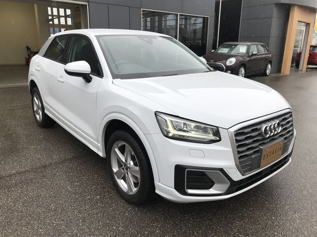 Audi Q2 2018-12 191470-4