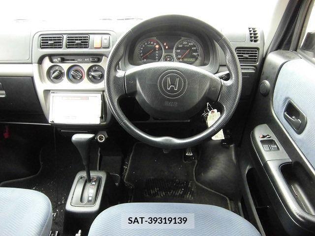 Honda VAMOS 2010-03 213045-1