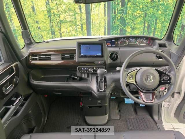 Honda N BOX CUSTOM 2021-08 392675-1