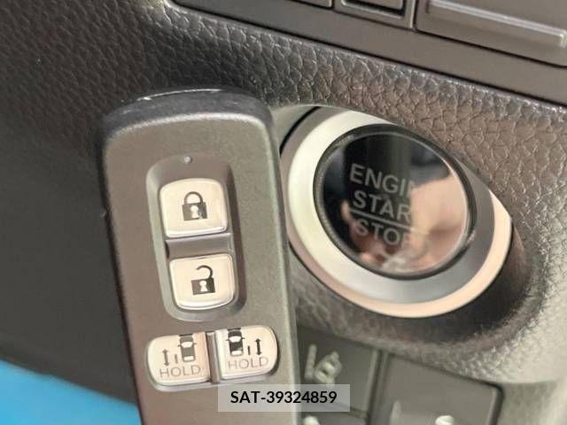Honda N BOX CUSTOM 2021-08 392675-7