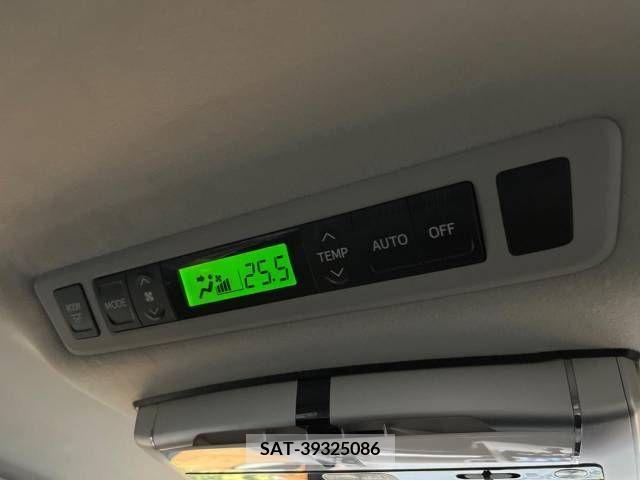 Toyota VELLFIRE 2012-08 380762-7