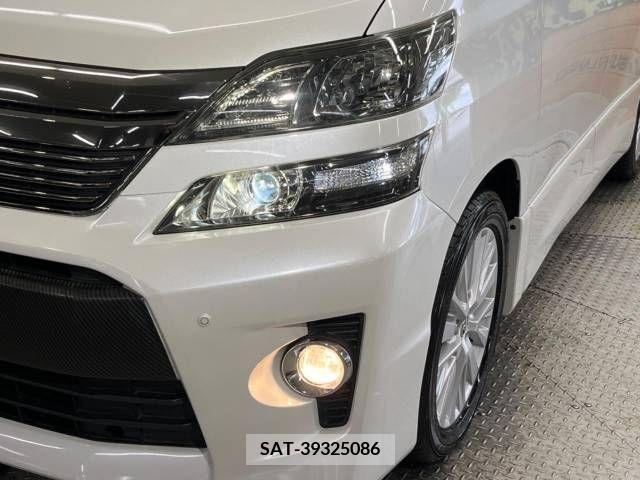 Toyota VELLFIRE 2012-08 380762-13