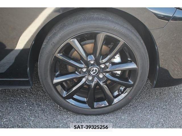 Mazda MAZDA3 2021-06 301072-11
