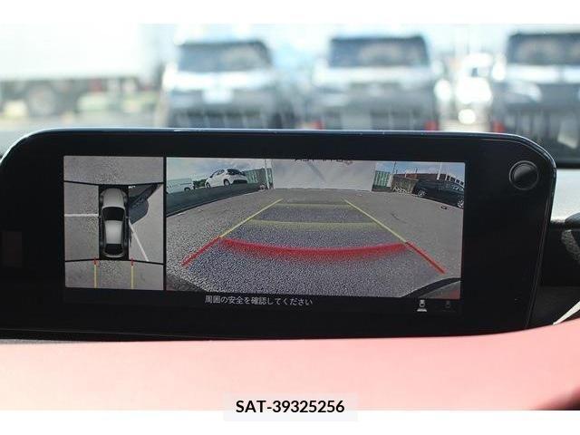 Mazda MAZDA3 2021-06 301072-3