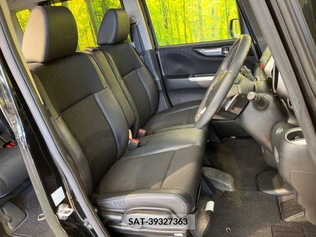 Honda N BOX CUSTOM 2017-06 215427-8