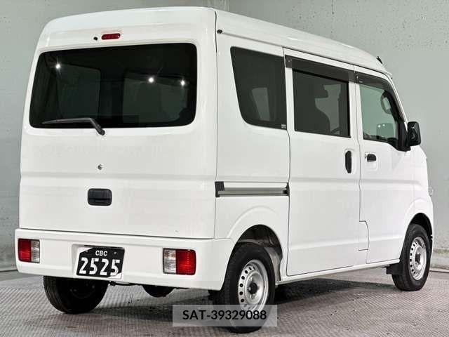 Suzuki EVERY 2018-03 268776-8