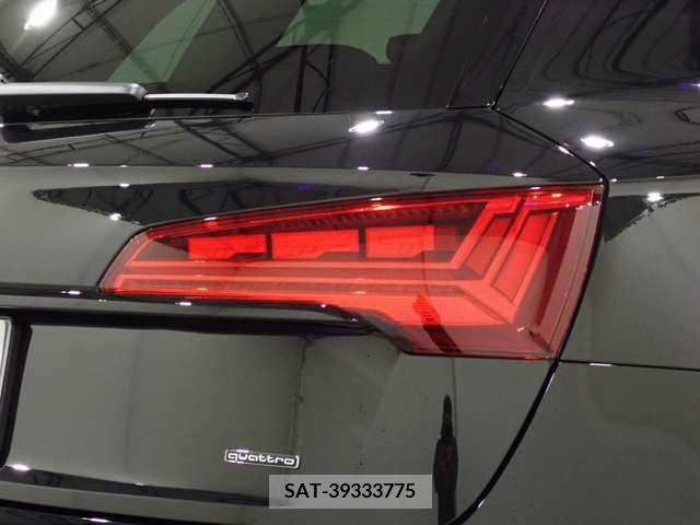 Audi Q5 2023-03 318008-11
