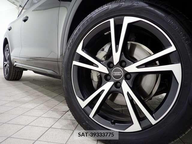 Audi Q5 2023-03 318008-16
