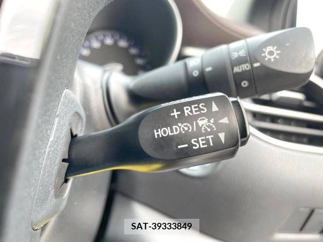 Toyota C-HR 2017-06 264269-4