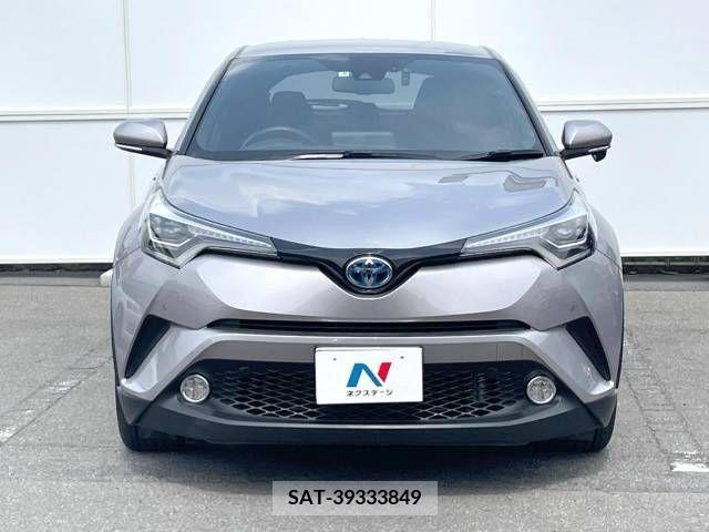 Toyota C-HR 2017-06 264269-11