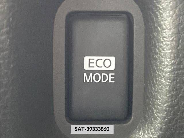 Nissan CUBE 2012-06 352765-5