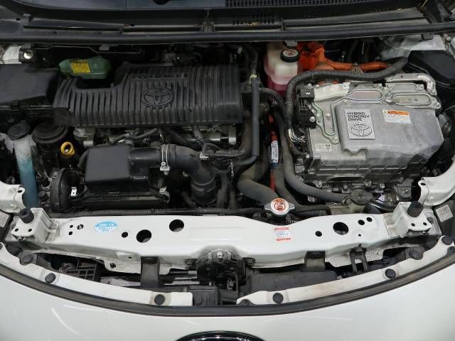 Toyota SIENTA 2017-11 184358-19