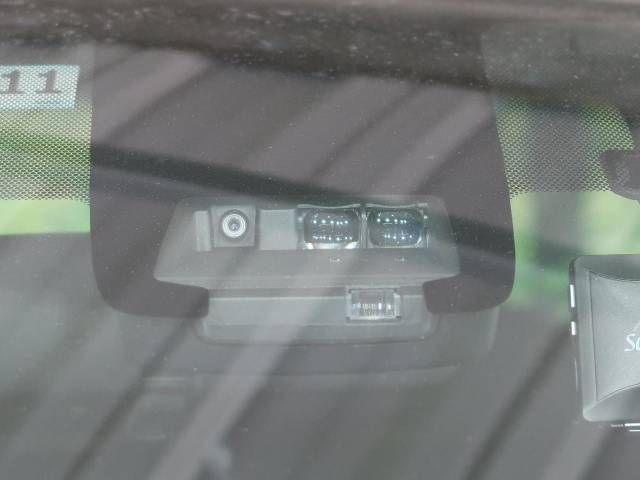 Toyota SIENTA 2017-11 184358-5