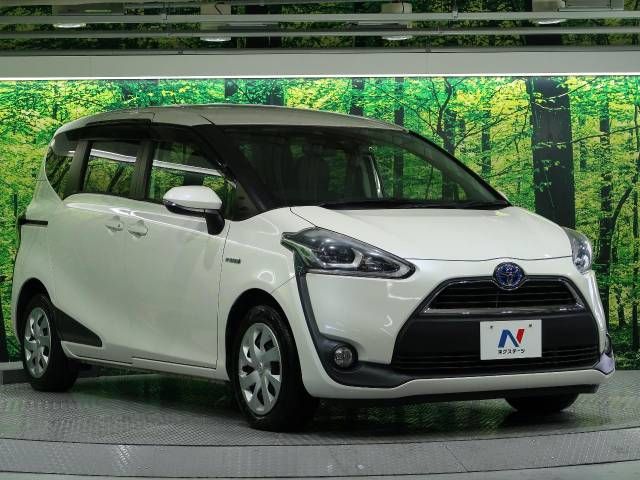 Toyota SIENTA 2017-11 184358-17