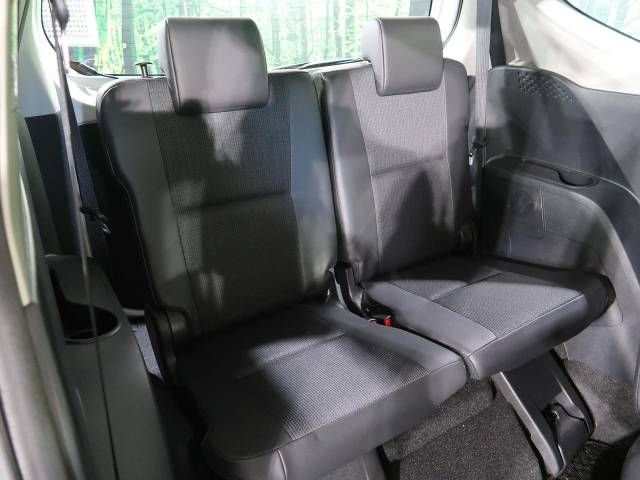 Toyota SIENTA 2017-11 184358-11
