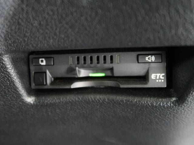 Toyota SIENTA 2017-11 184358-7