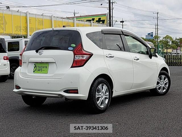 Nissan NOTE 2019-04 302452-1
