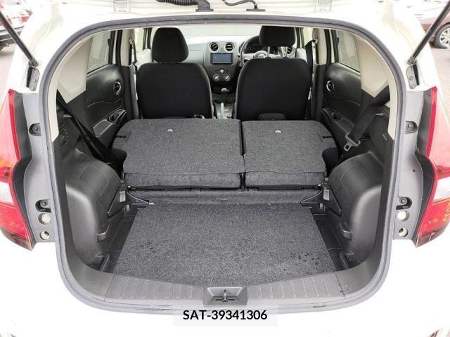 Nissan NOTE 2019-04 302452-26