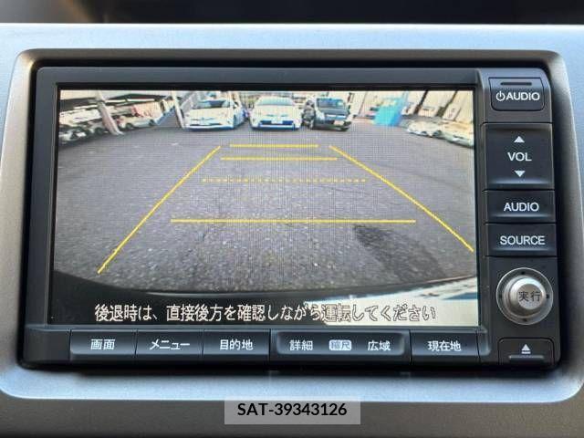 Honda e 2013-04 252946-3